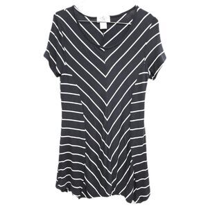 OSO Diagonal Black Beige Hanky Hem Short Sleeve Top Size XS